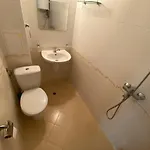 Violet Garden 2 Veranda * ساني بيتش