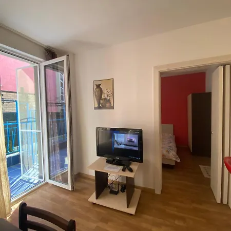 Violet Garden 2 Veranda Slăntjev Brjag