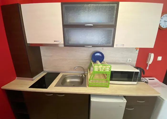 Violet Garden 2 Veranda Апартаменти *